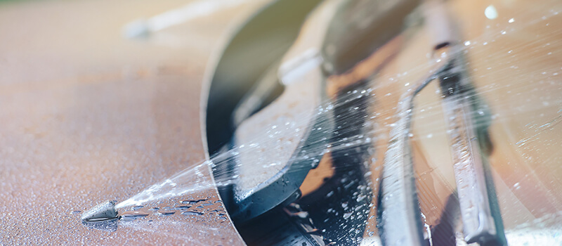 Cleaning Windscreen